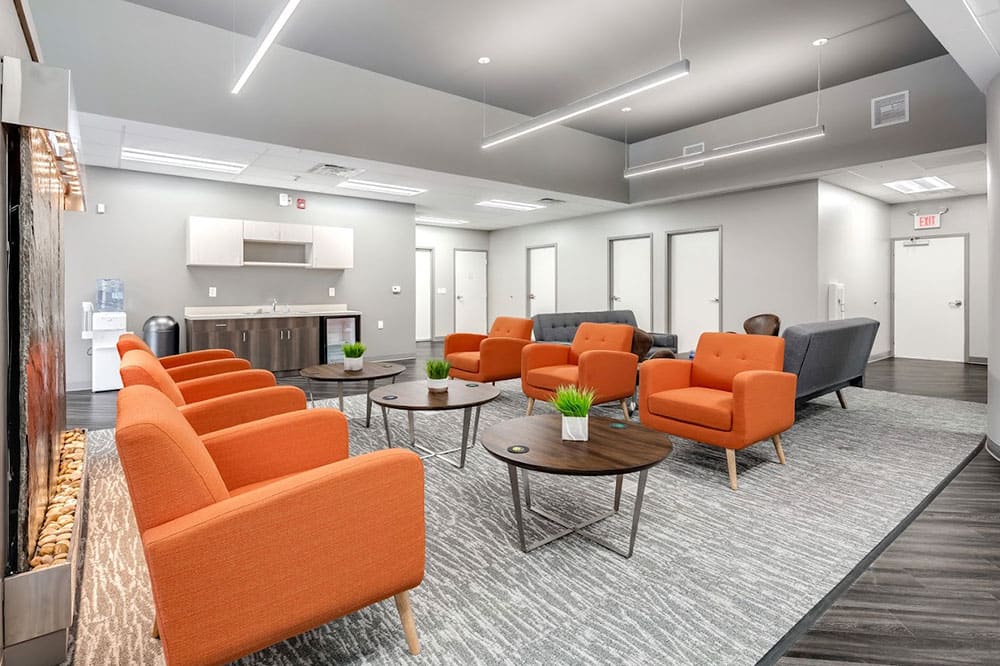 Private counseling room at the Victory Bay Woburn clinic